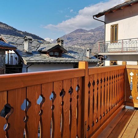 Fenat Aparthotel Introd Exteriör bild